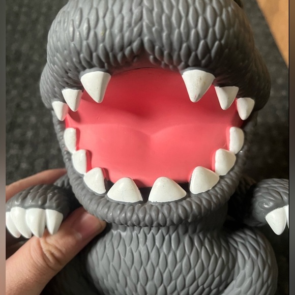 Gray Monster Figurine with Red Mouth . - Picture 11 of 14